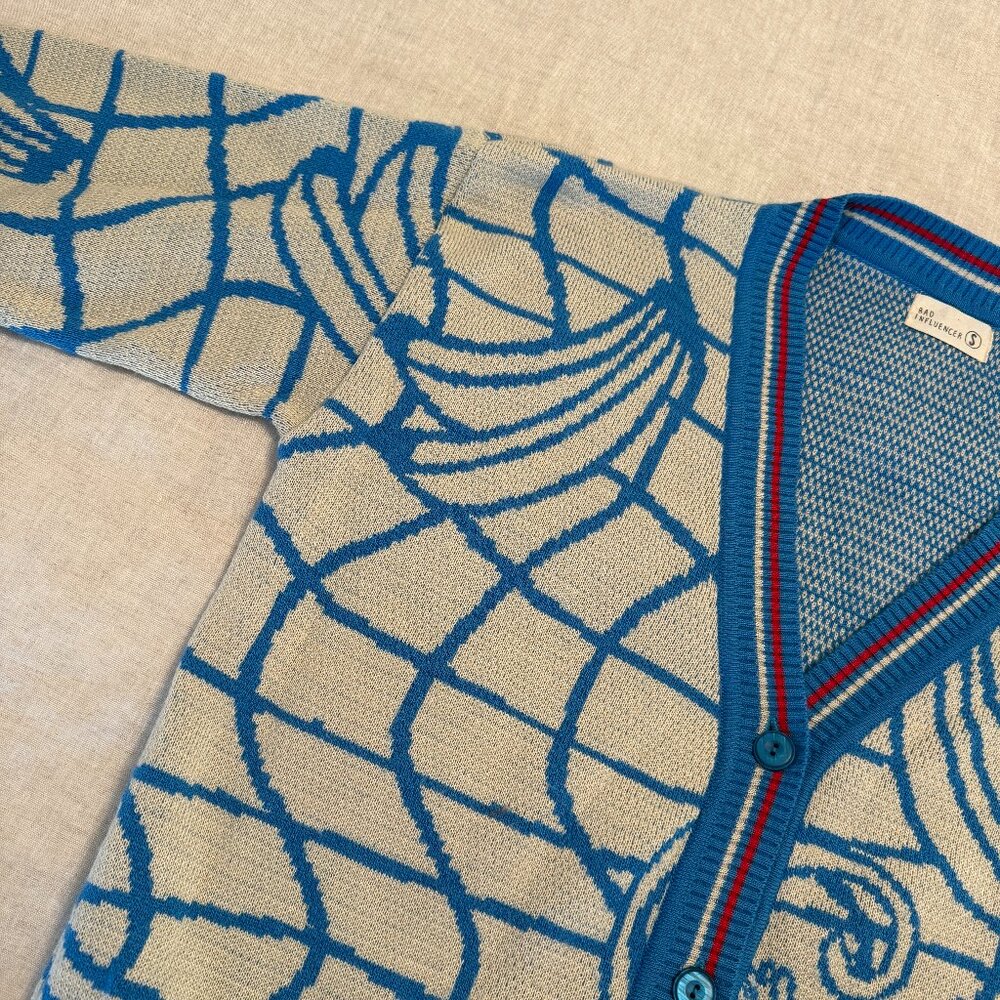 Cardigan - Picture 5 of 5